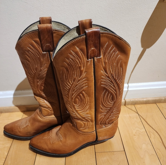 Shoes - Custom made in USA Boots Cowboy Western Smooth Leather Cognac Brown Size